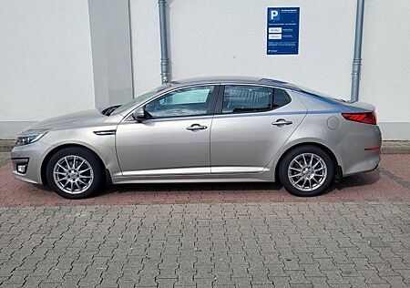 Kia Optima 1.7 CRDi Attract Attract