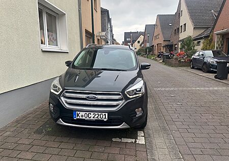 Ford Kuga 1,5 COOL & CONNECT Beschreibung lesen!
