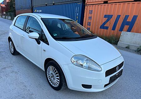 Fiat Grande Punto 1.4 8V