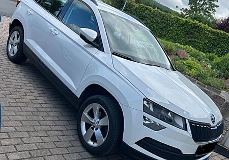 Skoda Karoq 1.0 TSI ACTIVE ACTIVE