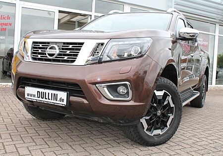 Nissan Navara Tekna Double Cab 4x4 Laderaumrollo