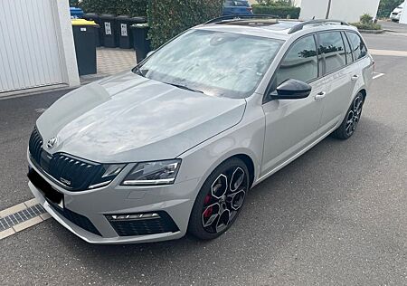 Skoda Octavia 2.0 TSI DSG RS 245 Combi RS