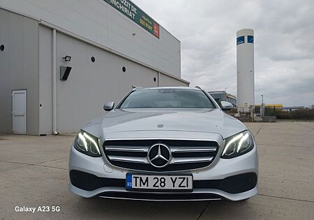 Mercedes-Benz E 200 E 200d T AVANTGARDE Autom. AVANTGARDE