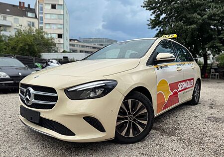 Mercedes-Benz B 180 d TAXI/NAVI/LEDER/SHZ/R-CAM/AUT./TÜV/EURO6