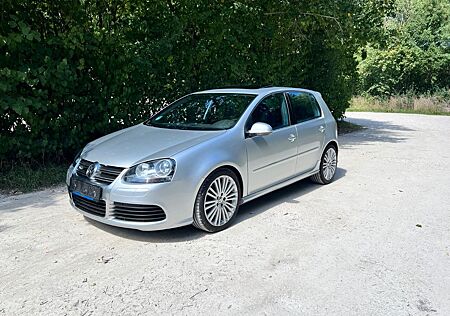 VW Golf Volkswagen R32 DSG R32
