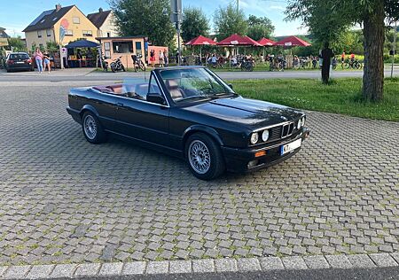 BMW 320i CABRIO E30-1991. Sehr guter Zustand. 6 Zyl