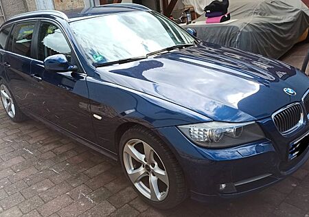 BMW 330d Touring -