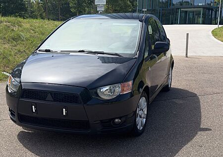 Mitsubishi Colt TOP ZUSTAND