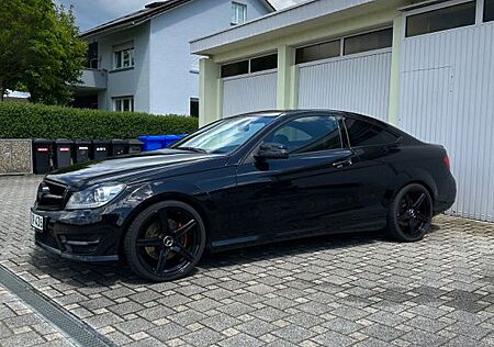 Mercedes-Benz C 350 Coupé