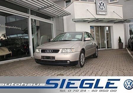 Audi A3 1.8 5V Leder Klimatronic Schiebedach PDC Sitz