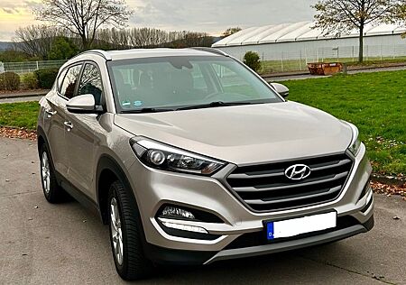 Hyundai Tucson 1;6 GDI