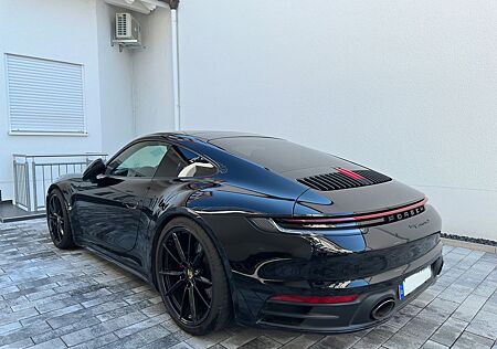 Porsche 992 S Carrera*LED*PANO*CHRONO*PASM*BOSE*KAMERA*KLAPP