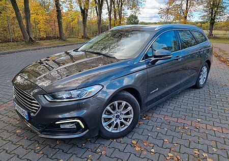Ford Mondeo 2,0 Hybrid Titanium Automatik Turnier...