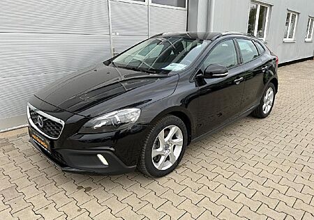 Volvo V40 D3 CC You Geart./Xenon/Navi/Kamera/17Zoll