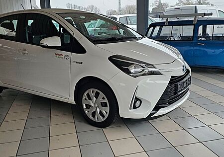 Toyota Yaris Hybrid Business Edition