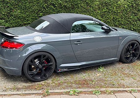 Audi TT Roadster 2.0 TFSI S tronic -