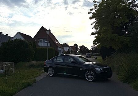 BMW 318i - vieles Neu!!