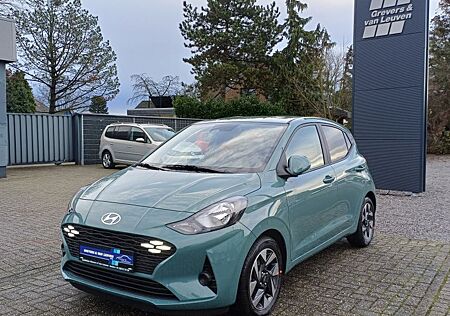 Hyundai i10 1.2 AT TREND+ 8"-NAVI RFK WINTERP. PDC 15"