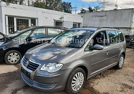 VW Touran Volkswagen 1.6 / 1. Hand / Orginal 54.000 KM