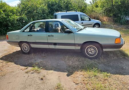 Audi 100 5-Zylinder , Tüv, H-Kennzeichen