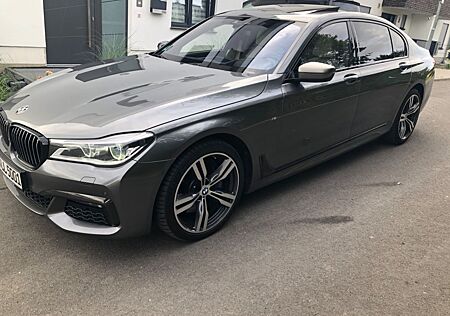 BMW 750Ld xDrive - M-Sport B&W 3xTV Standheizung