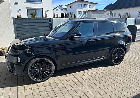 Land Rover Range Rover Sport 4.4 SDV8 HSE 22z AHK Panorama