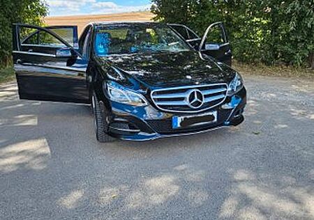 Mercedes-Benz E 200 BlueTEC AVANTGARDE AVANTGARDE