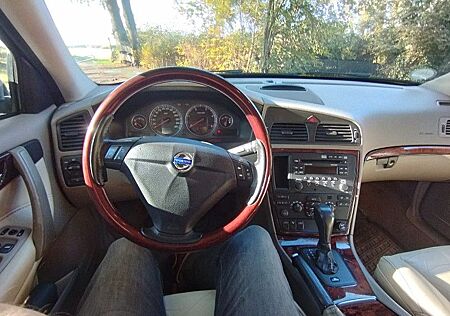 Volvo V70 V 70 D 5 Summum Standhzg. Unikat