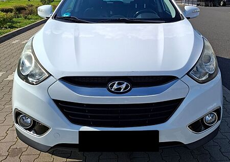 Hyundai ix35 2.0 CRDi 135 kW Style 4WD in Cassa White