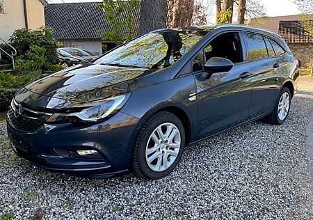 Opel Astra K 1,6 CDTI Sports Tourer ILUX KLIMA AHK