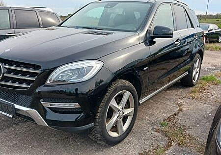 Mercedes-Benz ML 250 BlueTEC 4MATIC -