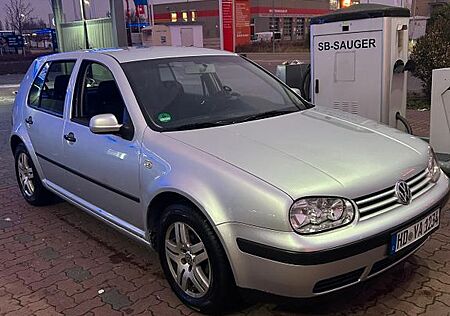 VW Golf Volkswagen 1.6 Spezial