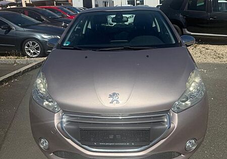 Peugeot 208 Allure