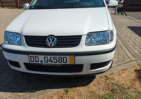 VW Polo Volkswagen 6N2 1,0l Scheckheft bei gepflegt.