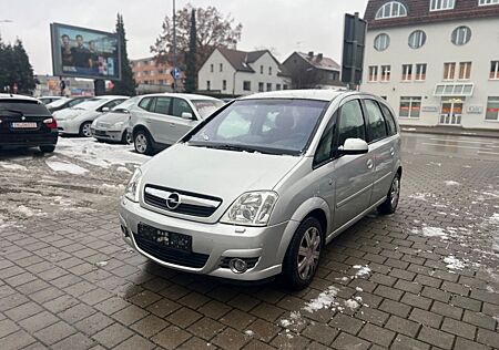 Opel Meriva Cosmo AHK PDC