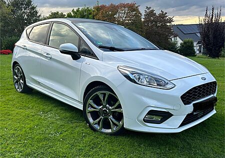 Ford Fiesta 1,0 EcoBoost ST-Line mit Panorama Dach