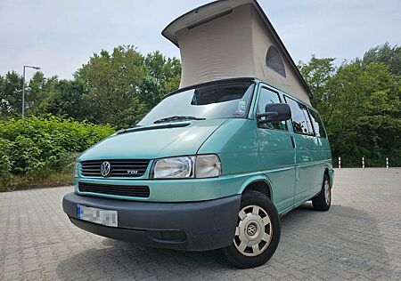 VW T4 Multivan Volkswagen mit Westfalia-Aufstelldach