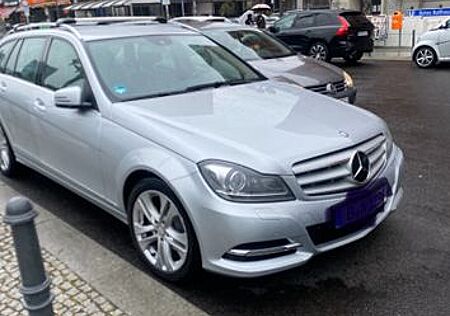 Mercedes-Benz C 250 CDI 4MATIC T AVANTGARDE Autom. AVANTGARDE