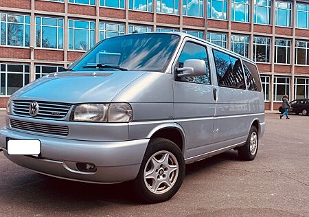 VW T4 Multivan Volkswagen 2.5 TDI ACV Multivan 7-Sitzer