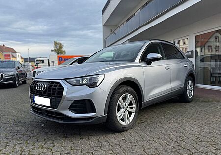 Audi Q3 35 TDI S tronic S LINE°MMI°AHK°SPURHALT°LEDER