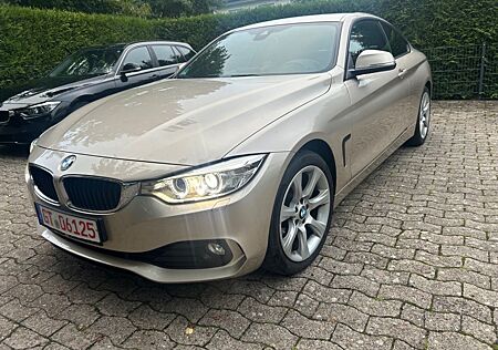 BMW 430 Baureihe 4 Coupe d xDrive/Leder/Navi/Xen