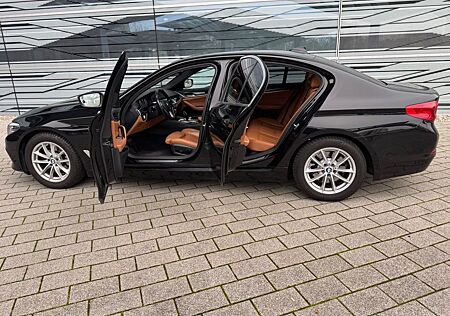 BMW 520d A Sportline/Leder braun