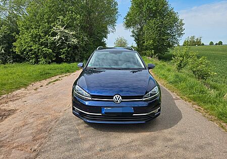 VW Golf Volkswagen 1.6 TDI DSG Sound Variant Sound