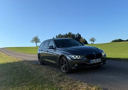 BMW 330d xDrive Touring top gepflegt