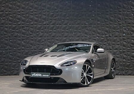 Aston Martin V12 Vantage 6.0 S - Tungsten Silver - Camera