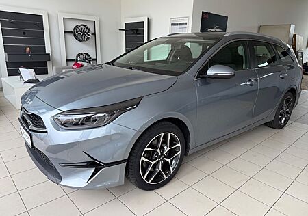 Kia Cee'd Sportswagon CEED SW 1.5 T-GDI Spirit PanoD 6-Gang AHK
