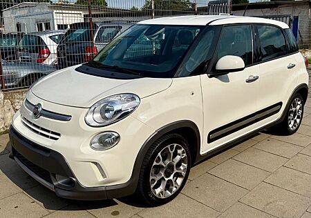 Fiat 500L Trekking Rock N Road Edition/Top Ausstatung