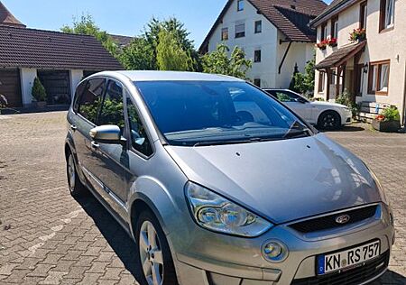 Ford S-Max 2,0 Titanium Titanium