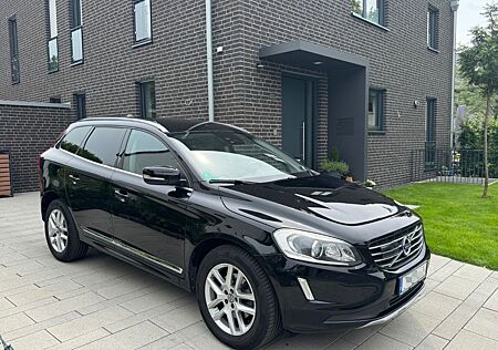 Volvo XC 60 XC60 D4 Summum Geartronic *SpurAss*TotAss*Autom.