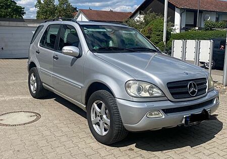 Mercedes-Benz ML 270 CDI -